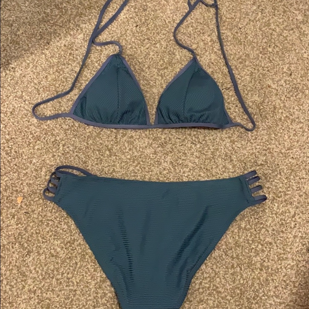 Blue Bikini - Picture 2 of 2